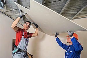 10 Étapes à suivre pour poser un plafond correctement à Saint-Bois